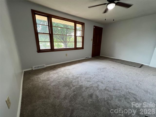 649 Pine Street Extension, Forest City, NC 28043