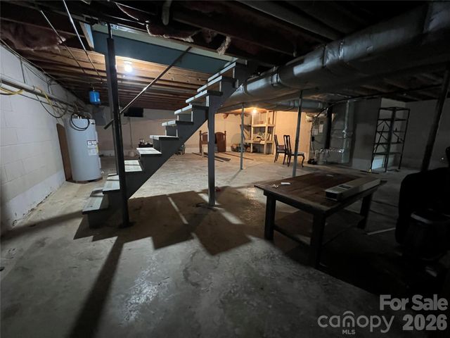 649 Pine Street Extension, Forest City, NC 28043