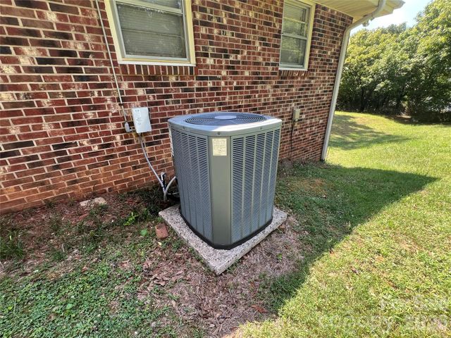 649 Pine Street Extension, Forest City, NC 28043