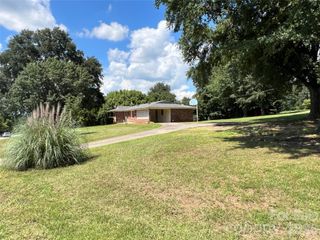 649 Pine Street Extension, Forest City, NC 28043