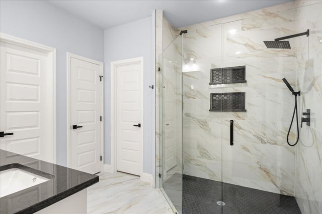 5607 Belaire Circle, Granbury, TX 76048