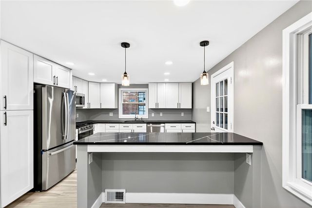 721 Huey Street, Mckeesport, PA 15132