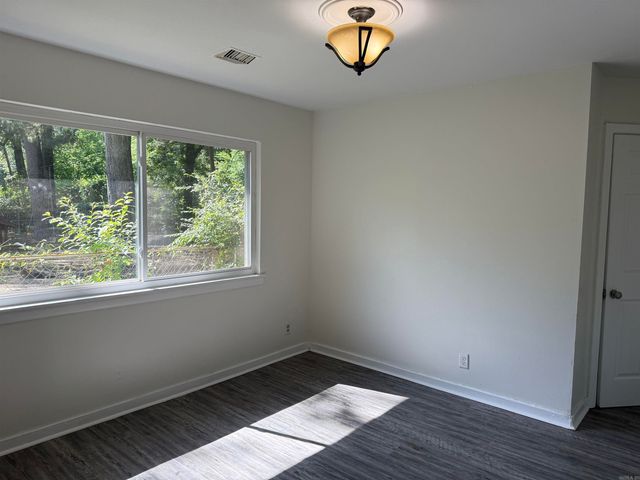 6432 Tulip Road, Little Rock, AR 72209
