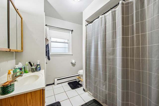 1855 Parkside Drive 8, Park Ridge, IL 60068
