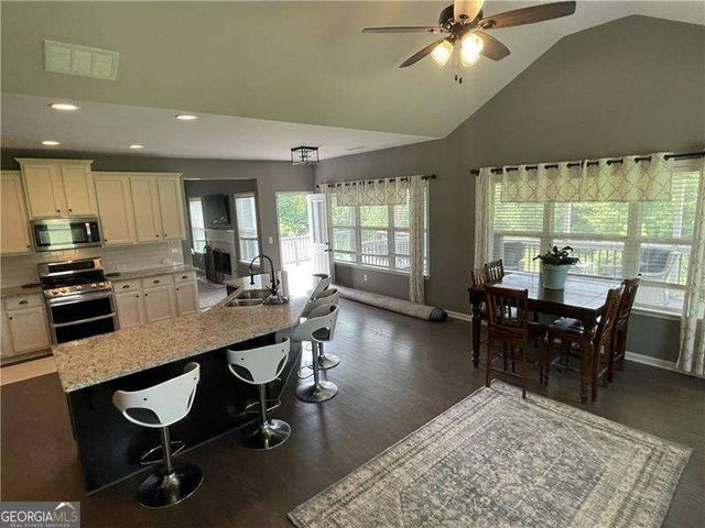 132 Blue Sky Drive, Dawsonville, GA 30534