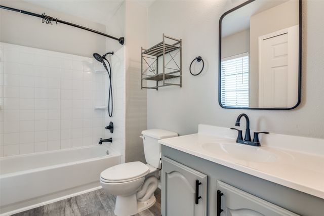 7617 Pebble Beach Drive, Rowlett, TX 75088