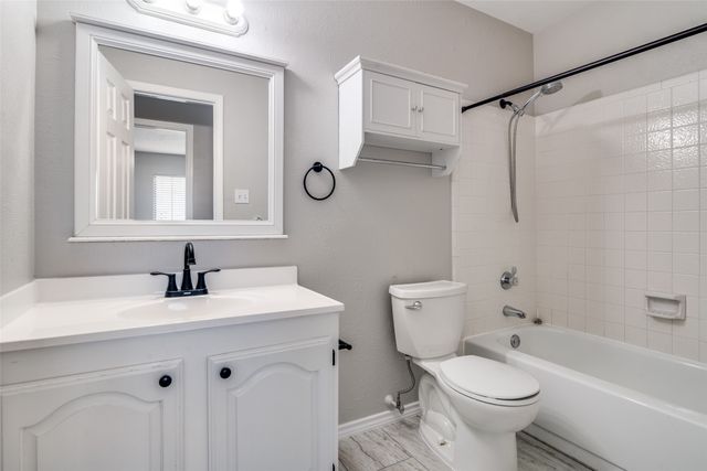 7617 Pebble Beach Drive, Rowlett, TX 75088