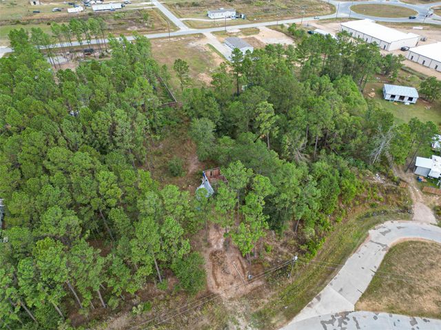 326 Road 5126, Cleveland, TX 77327