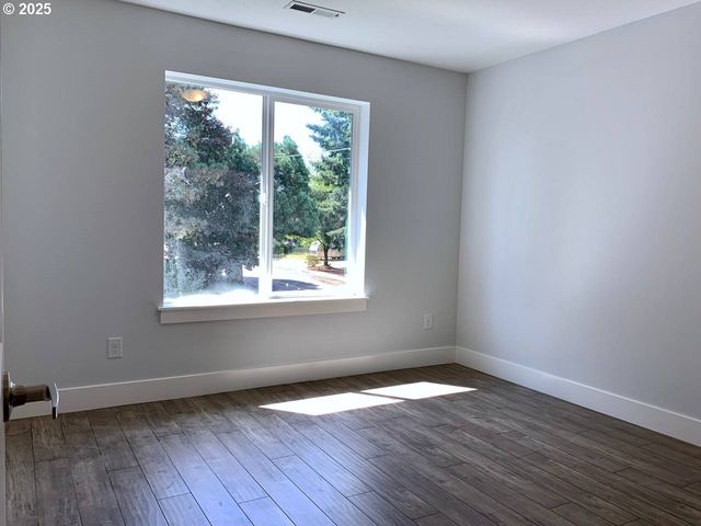 10703 Ne 70TH St, Vancouver, WA 98662