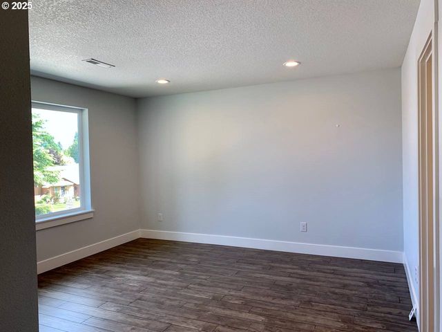 10703 Ne 70TH St, Vancouver, WA 98662