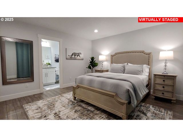 10703 Ne 70TH St, Vancouver, WA 98662