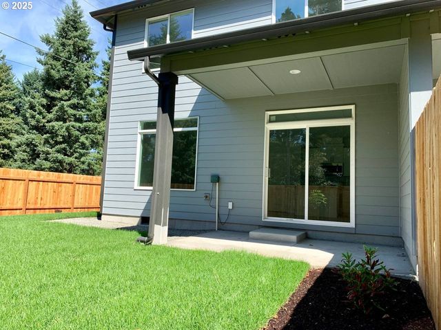 10703 Ne 70TH St, Vancouver, WA 98662