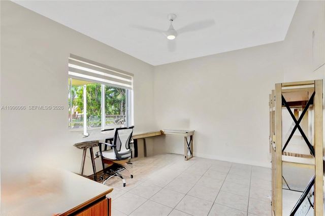 6502 SW 162nd Ct, Miami, FL 33193