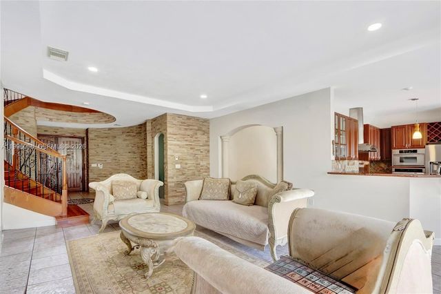 6502 SW 162nd Ct, Miami, FL 33193