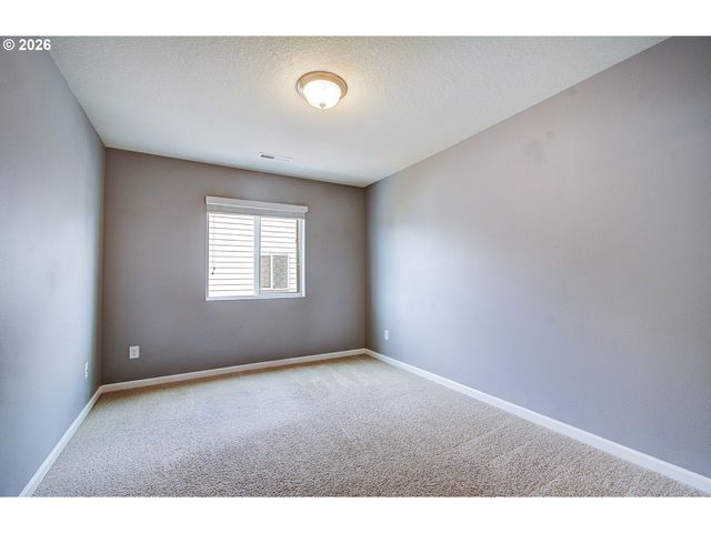 915 N GIBERT Ct, Ridgefield, WA 98642