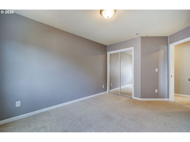 915 N GIBERT Ct, Ridgefield, WA 98642