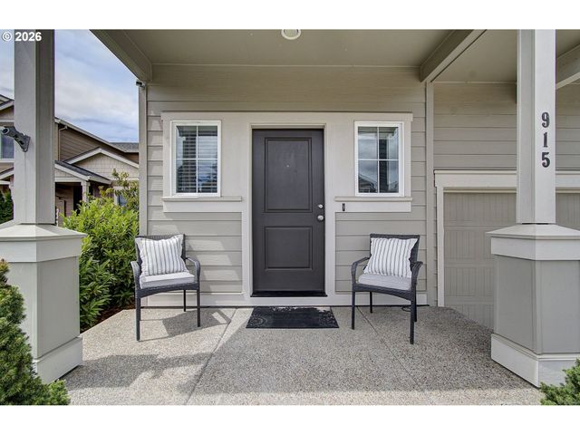 915 N GIBERT Ct, Ridgefield, WA 98642
