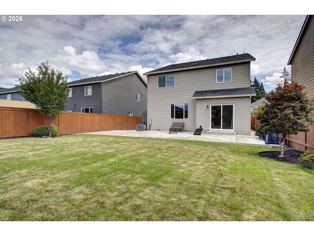 915 N GIBERT Ct, Ridgefield, WA 98642