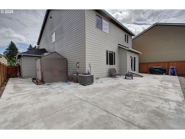 915 N GIBERT Ct, Ridgefield, WA 98642