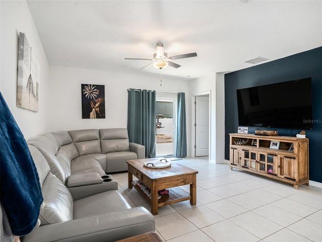 2870 SILVER SCALLOP DRIVE, Wimauma, FL 33598