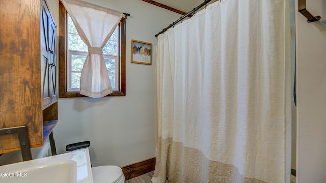 1282 County Highway 110, Broadalbin, NY 12025