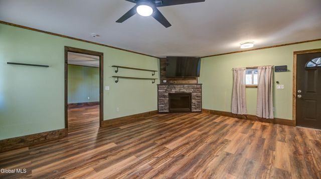 1282 County Highway 110, Broadalbin, NY 12025