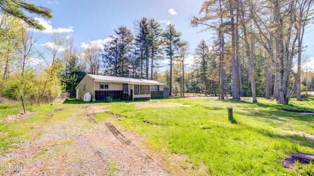 1282 County Highway 110, Broadalbin, NY 12025