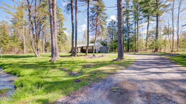 1282 County Highway 110, Broadalbin, NY 12025