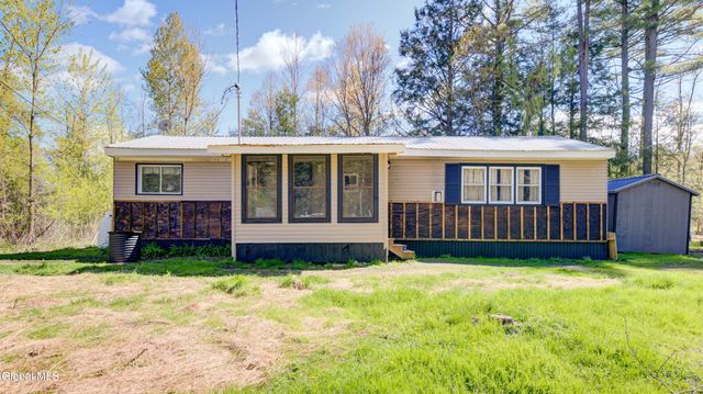 1282 County Highway 110, Broadalbin, NY 12025