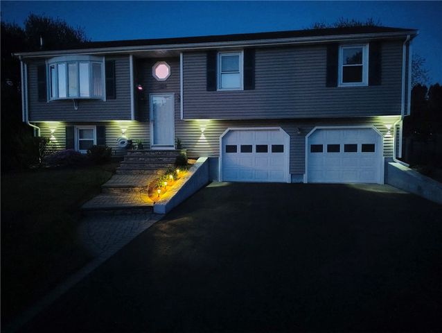 166 Mohawk Drive, Seekonk, MA 02771