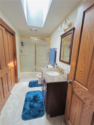 166 Mohawk Drive, Seekonk, MA 02771