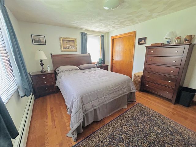 166 Mohawk Drive, Seekonk, MA 02771