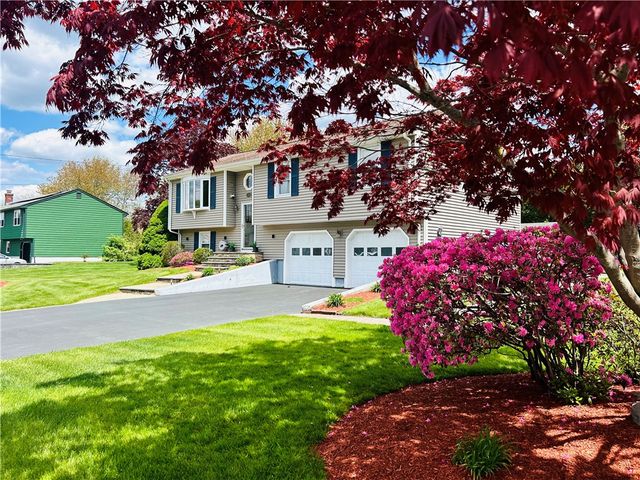 166 Mohawk Drive, Seekonk, MA 02771