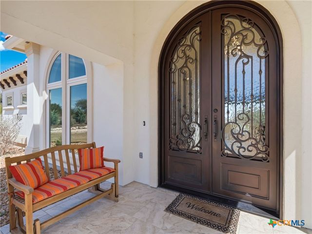 2144 Senora Ridge, Canyon Lake, TX 78133