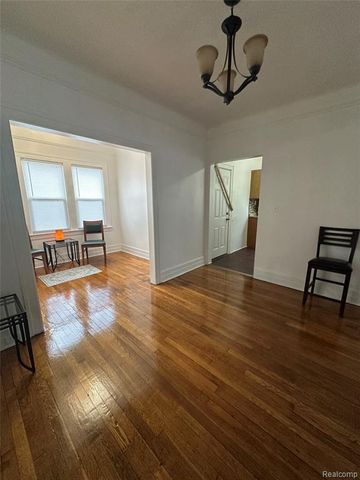 4010 Blaine Street, Detroit, MI 48204