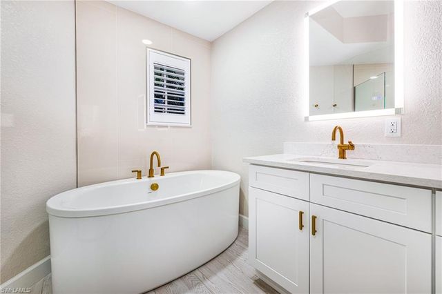 19071 Ridgepoint DR 102, Estero, FL 33928