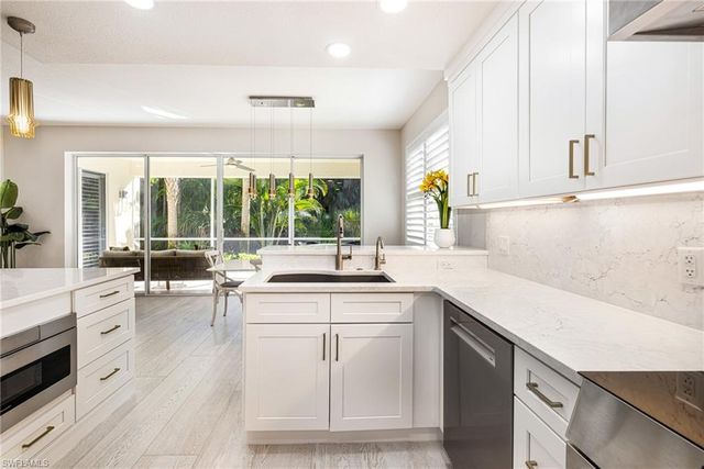 19071 Ridgepoint DR 102, Estero, FL 33928