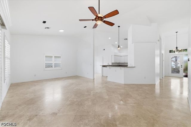 8137 Breton CIR, Fort Myers, FL 33912