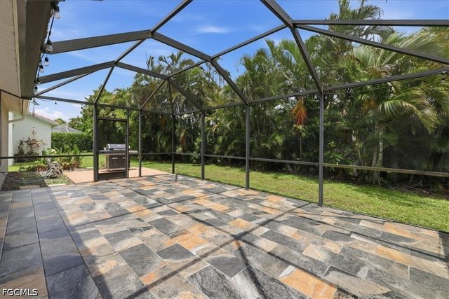 8137 Breton CIR, Fort Myers, FL 33912