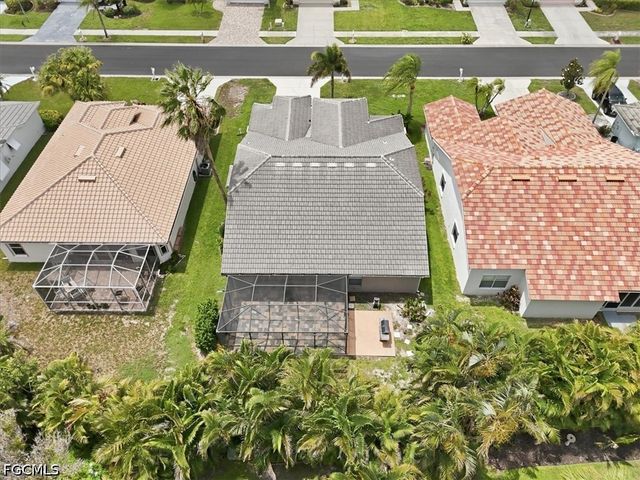 8137 Breton CIR, Fort Myers, FL 33912