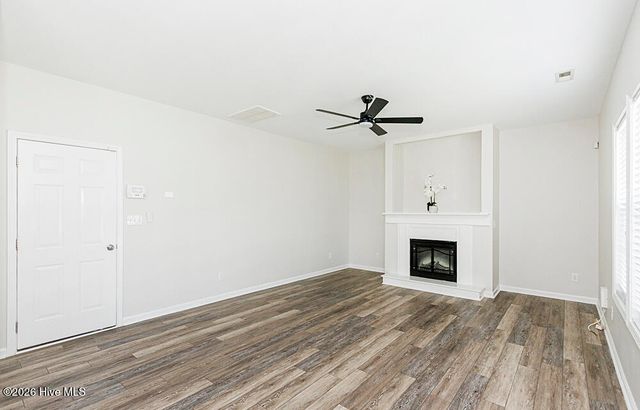 828 Jade Lane, Winterville, NC 28590