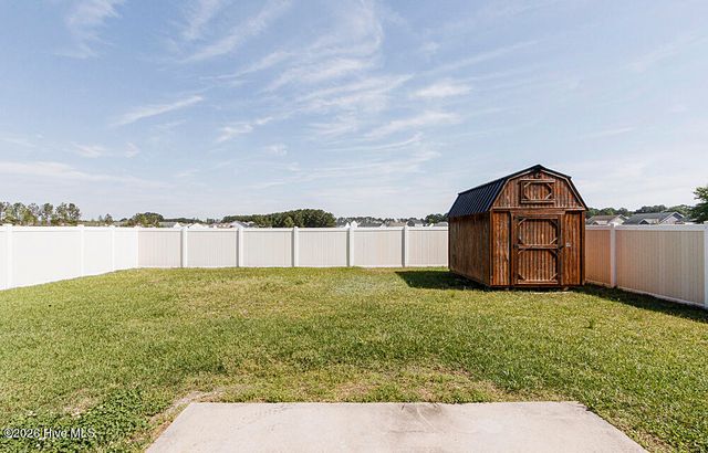 828 Jade Lane, Winterville, NC 28590