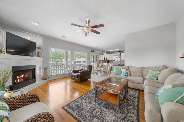 400 Farr Shores Dr Apt 13C, Hot Springs, AR 71913