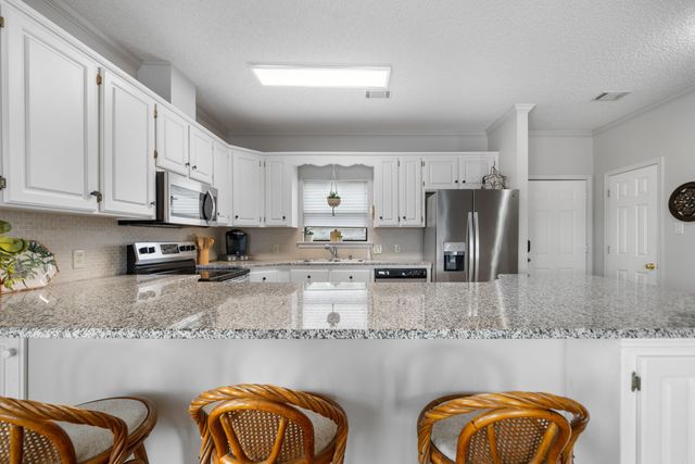 400 Farr Shores Dr Apt 13C, Hot Springs, AR 71913