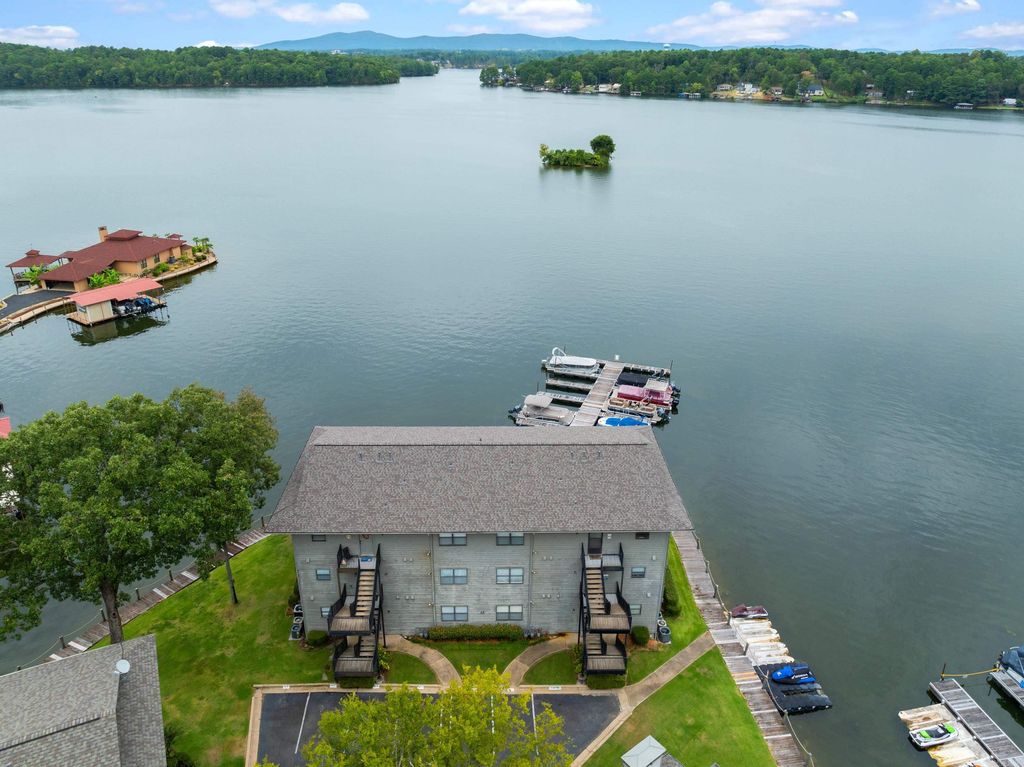 400 Farr Shores Dr Apt 13C, Hot Springs, AR 71913