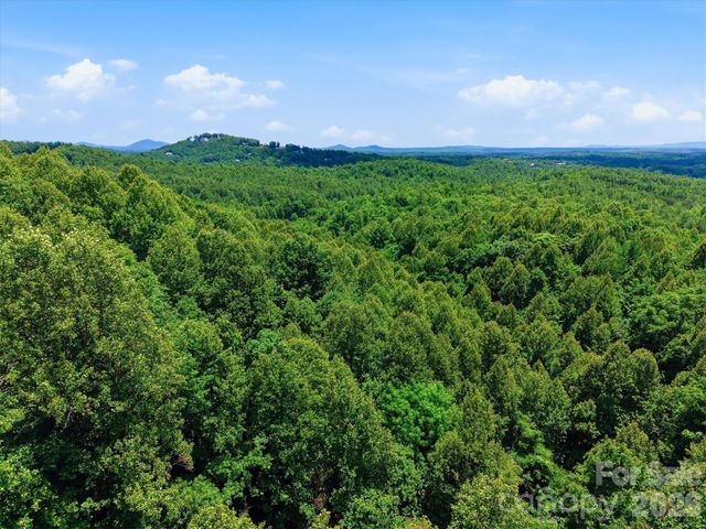 1288 Johns Ridge Parkway 245, Lenoir, NC 28645