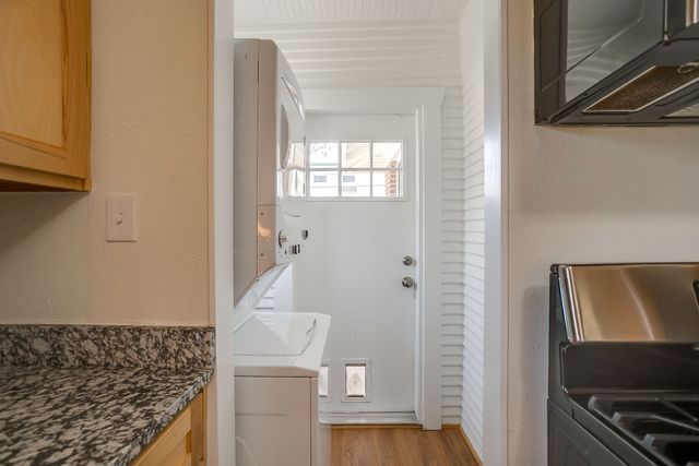 1105 Mistletoe Drive, Fort Worth, TX 76110