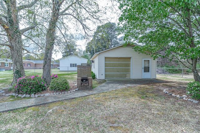 790 E New Hope Road, Goldsboro, NC 27534