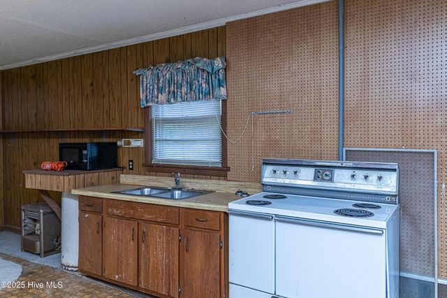 790 E New Hope Road, Goldsboro, NC 27534