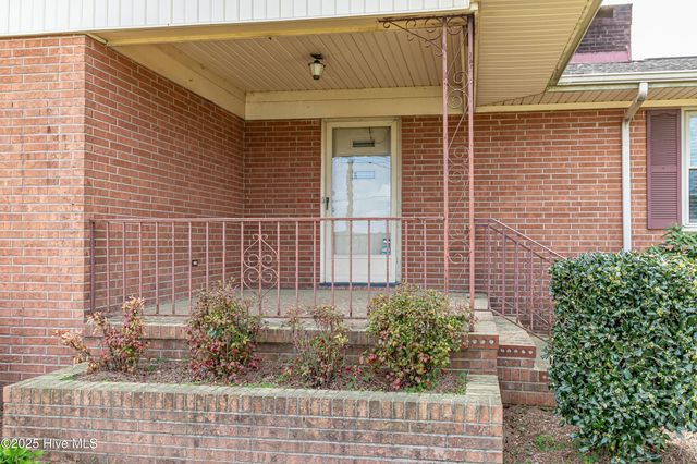 790 E New Hope Road, Goldsboro, NC 27534